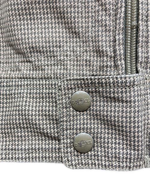 DIESEL（ディーゼル）DIESEL (ディーゼル) ジップアップジャケット ベージュ サイズ:XLの古着・服飾アイテム