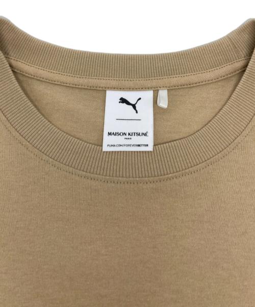 PUMA（プーマ）PUMA (プーマ) MAISON KITSUNE (メゾンキツネ) OVERSIZED TEE/530434-96 ベージュ サイズ:Sの古着・服飾アイテム