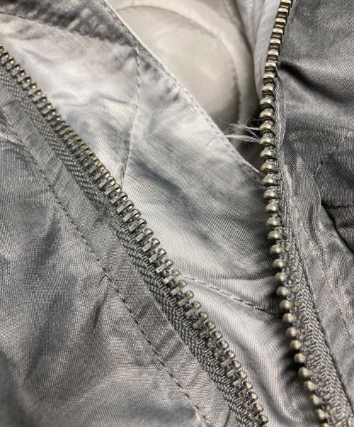 ANDER HUNK（アンダーハンク）ANDER HUNK (アンダーハンク) Faded N2B Flight Jacket/AH093010BW グレー サイズ:Mの古着・服飾アイテム