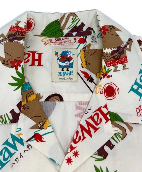 Sun Surf（サンサーフ）Sun Surf (サンサーフ) COTTON SEERSUCKER OPEN SHIRT “TRIP TO HAWAII”/SS39537 アイボリー サイズ:XL 未使用品の古着・服飾アイテム