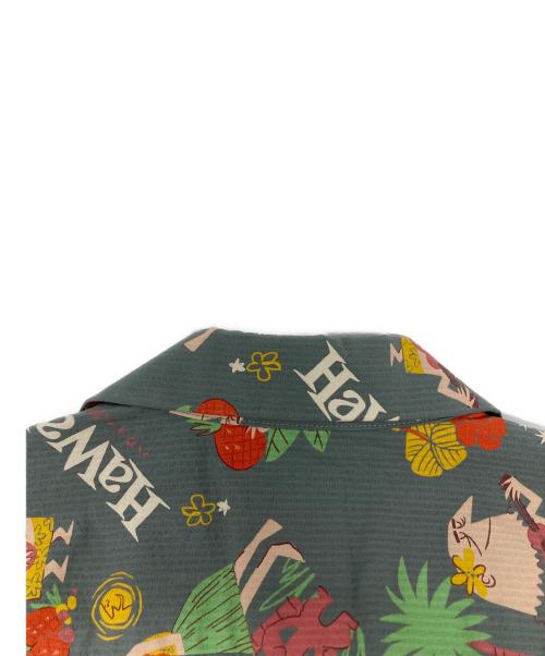 Sun Surf（サンサーフ）Sun Surf (サンサーフ) COTTON SEERSUCKER OPEN SHIRT “TRIP TO HAWAII”/SS39537 ブラック サイズ:XL 未使用品の古着・服飾アイテム
