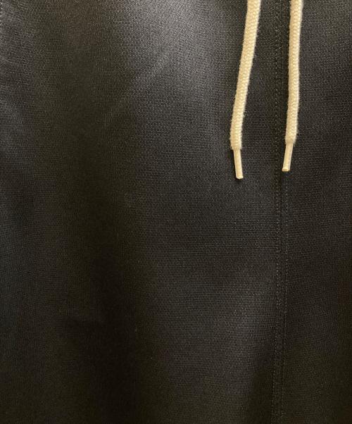 FRED PERRY（フレッドペリー）FRED PERRY (フレッドペリー) スカート / F8538 ネイビー サイズ:UK8の古着・服飾アイテム