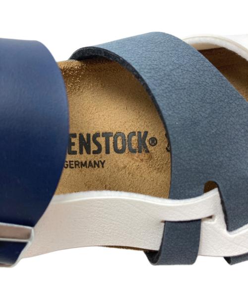 BIRKENSTOCK（ビルケンシュトック）BIRKENSTOCK (ビルケンシュトック) Pisa BS サンダル ホワイト×ネイビー サイズ:24㎝の古着・服飾アイテム