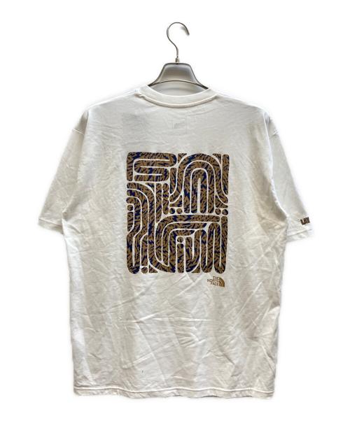 THE NORTH FACE（ザ ノース フェイス）THE NORTH FACE (ザ ノース フェイス) ショートスリーブレイバックトライバルティー ホワイト サイズ:XL 未使用品の古着・服飾アイテム
