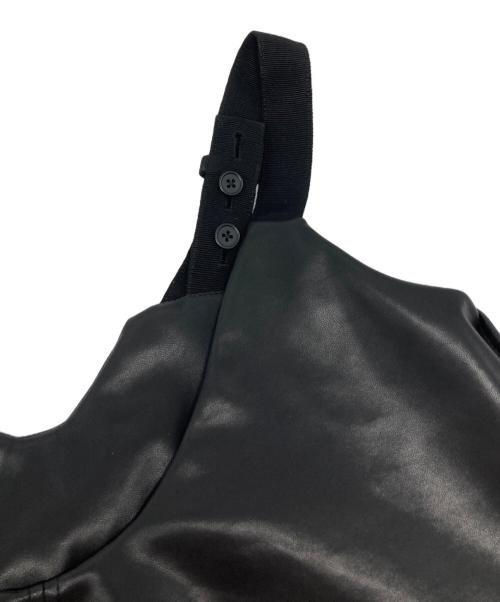 UN3D.（アンスリード）UN3D. (アンスリード) FAKE LEATHER COCOON LONG CAMI ブラック サイズ:38の古着・服飾アイテム