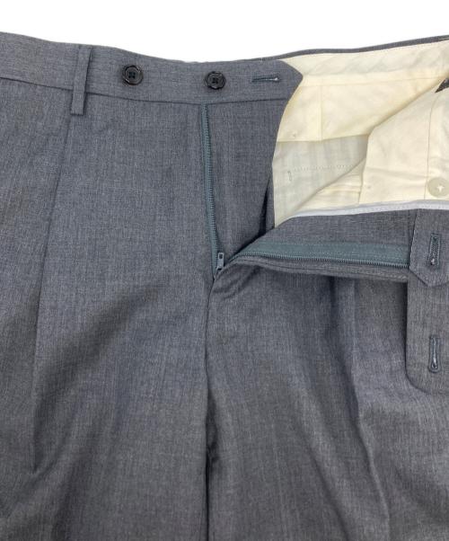 Brilla per il gusto（ブリッラ ペル イルグースト）Brilla per il gusto (ブリッラ ペル イルグースト) LORO PIANA FABRIC 1プリーツ スラックス /  24-23-0819-015 グレー サイズ:44の古着・服飾アイテム