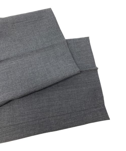 Brilla per il gusto（ブリッラ ペル イルグースト）Brilla per il gusto (ブリッラ ペル イルグースト) LORO PIANA FABRIC 1プリーツ スラックス /  24-23-0819-015 グレー サイズ:44の古着・服飾アイテム