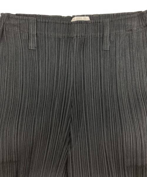 PLEATS PLEASE（プリーツプリーズ）PLEATS PLEASE (プリーツプリーズ) 裾プルタブデザイン加工プリーツパンツ / PP83-JF723 ブラック サイズ:2の古着・服飾アイテム