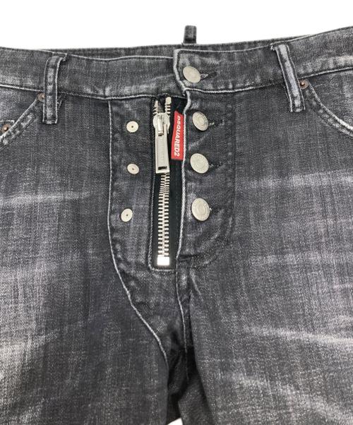 DSQUARED2（ディースクエアード）DSQUARED2 (ディースクエアード) EASY BLACK WASH SEXY TWIST JEAN ブラック サイズ:48の古着・服飾アイテム