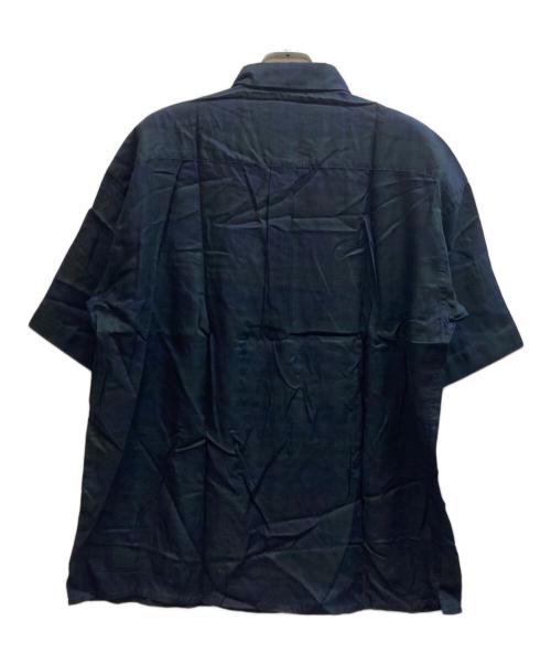 FRED PERRY（フレッドペリー）FRED PERRY (フレッドペリー) 半袖シャツ/F4436 ネイビー サイズ:Lの古着・服飾アイテム