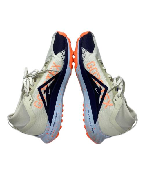 NIKE（ナイキ）NIKE (ナイキ) React Pegasus Trail 4 GTX V2 Trail Shoes / HM9728-001 ネイビー×アイボリー サイズ:US8.5の古着・服飾アイテム
