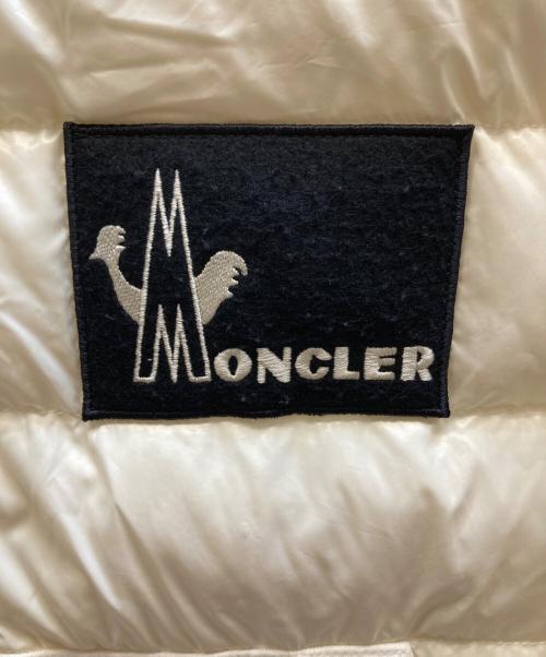 MONCLER（モンクレール）MONCLER (モンクレール) ダウン切替パーカー/E20918428000/MAGLIA ホワイト サイズ:Lの古着・服飾アイテム