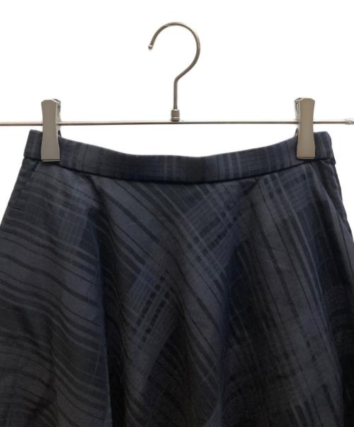 UNTITLED（アンタイトル）UNTITLED (アンタイトル) シアーチェックスカート / 153-73301 ブラックの古着・服飾アイテム