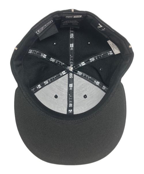 SUPREME（シュプリーム）Supreme (シュプリーム) New Era (ニューエラ) piping script logo キャップ サイズ:7 1/2 （59.6cm）の古着・服飾アイテム