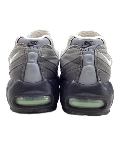 NIKE（ナイキ）NIKE (ナイキ) Air Max 95 fresh mint / CD7495-101 グレー サイズ:24の古着・服飾アイテム