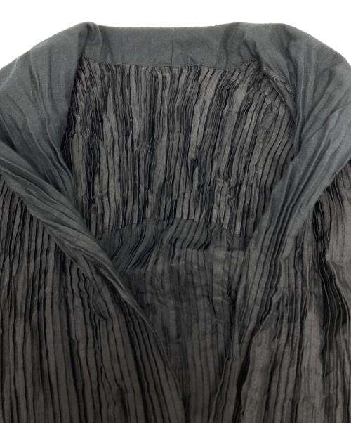 ISSEY MIYAKE（イッセイミヤケ）ISSEY MIYAKE (イッセイミヤケ) プリーツジャケット / IM33FD100 ブラック サイズ:2の古着・服飾アイテム