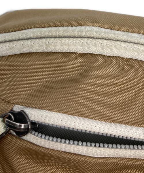 ARC'TERYX（アークテリクス）ARC'TERYX (アークテリクス) ショルダーポーチ/25817-133003-11/21 ベージュ サイズ:₋の古着・服飾アイテム