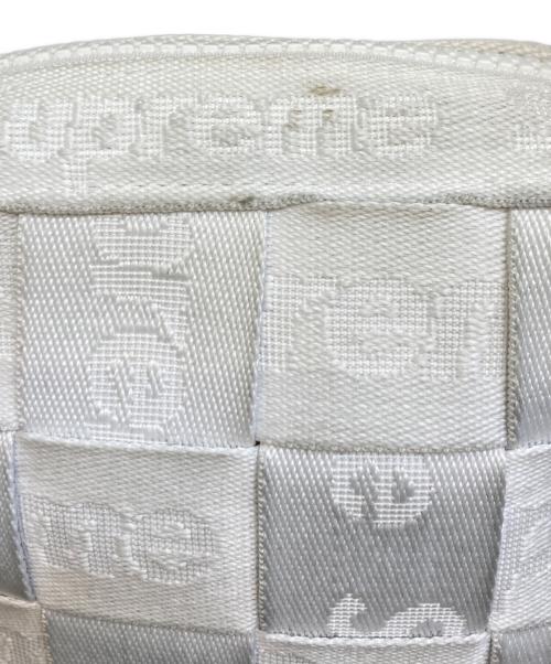 SUPREME（シュプリーム）SUPREME (シュプリーム) woven shoulder bag ホワイトの古着・服飾アイテム