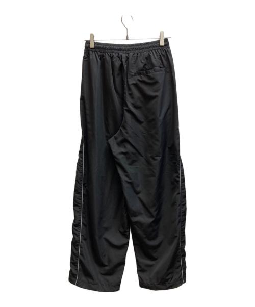 UMBRO（アンブロ）UMBRO (アンブロ) Lui's (ルイス) ナイロントラックパンツ / LUZ5051202A0001 ブラック サイズ:S 未使用品の古着・服飾アイテム