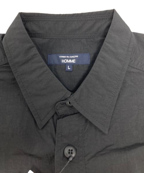 COMME des GARCONS HOMME（コムデギャルソン オム）COMME des GARCONS HOMME (コムデギャルソン オム) ナイロンタッサー シャツ / HQ-B021 ブラック サイズ:L 未使用品の古着・服飾アイテム