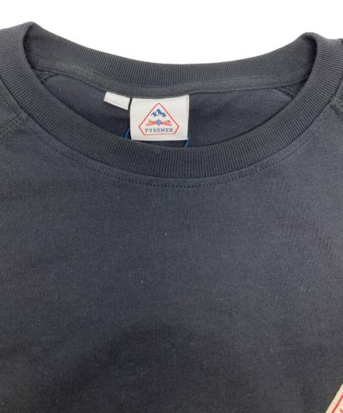 Pyrenex（ピレネックス）Pyrenex (ピレネックス) ロゴTシャツ グレー サイズ:XL 未使用品の古着・服飾アイテム
