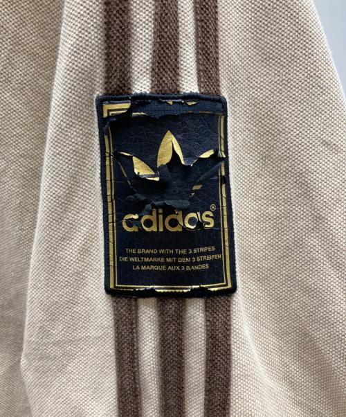 adidas（アディダス）adidas (アディダス) フーデッドトラックジャケット / AGC005 ベージュ×ブラウン サイズ:Lの古着・服飾アイテム