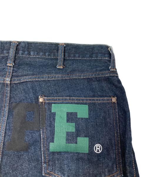 A BATHING APE（アベイシングエイプ）A BATHING APE (アベイシングエイプ) Color BAPE LOGOデニムハーフパンツ インディゴ サイズ:Mの古着・服飾アイテム