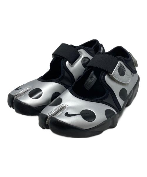 NIKE（ナイキ）NIKE (ナイキ) WMNS AIR RIFT / IR1226-001 シルバー×ブラック サイズ:US7の古着・服飾アイテム