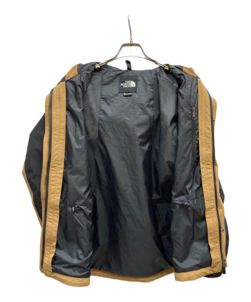 THE NORTH FACE（ザ ノース フェイス）THE NORTH FACE (ザ ノース フェイス) マウンテン ライト ジャケット/NP11834 ベージュ×ブラック サイズ:Mの古着・服飾アイテム