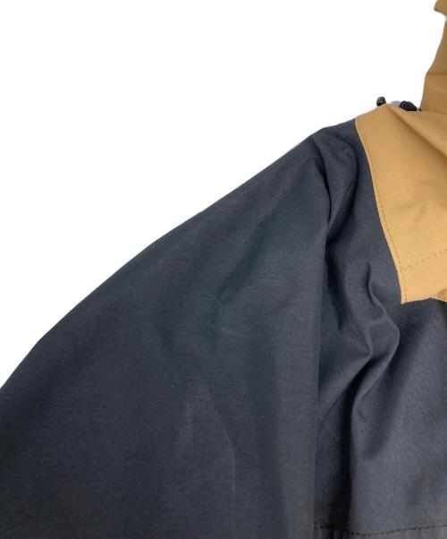 THE NORTH FACE（ザ ノース フェイス）THE NORTH FACE (ザ ノース フェイス) マウンテン ライト ジャケット/NP11834 ベージュ×ブラック サイズ:Mの古着・服飾アイテム
