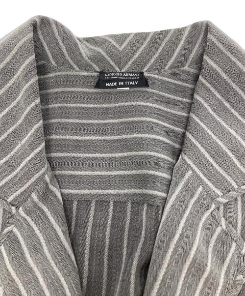 GIORGIO ARMANI（ジョルジオアルマーニ）GIORGIO ARMANI (ジョルジオアルマーニ) ストライプコート グレー サイズ:38の古着・服飾アイテム