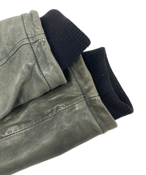 AVIREX（アヴィレックス）AVIREX (アヴィレックス) フライトジャケット グリーン サイズ:Mの古着・服飾アイテム