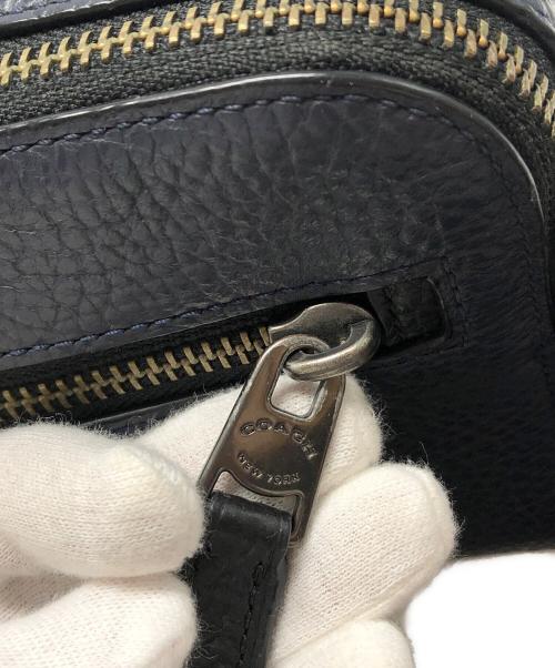 COACH（コーチ）COACH (コーチ) レザーショルダーバッグ ネイビーの古着・服飾アイテム