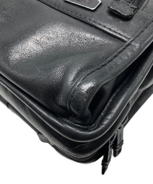 TUMI（トゥミ）TUMI (トゥミ) オーガナイザー レザーセカンドバッグ/92104DH ブラック サイズ:₋の古着・服飾アイテム