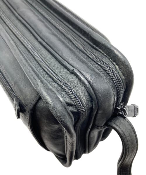 TUMI（トゥミ）TUMI (トゥミ) オーガナイザー レザーセカンドバッグ/92104DH ブラック サイズ:₋の古着・服飾アイテム