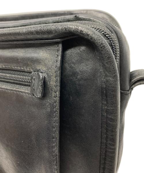 TUMI（トゥミ）TUMI (トゥミ) オーガナイザー レザーセカンドバッグ/92104DH ブラック サイズ:₋の古着・服飾アイテム