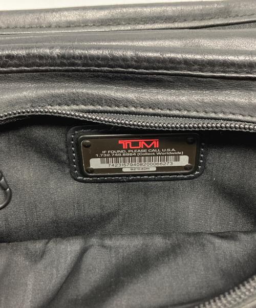 TUMI（トゥミ）TUMI (トゥミ) オーガナイザー レザーセカンドバッグ/92104DH ブラック サイズ:₋の古着・服飾アイテム