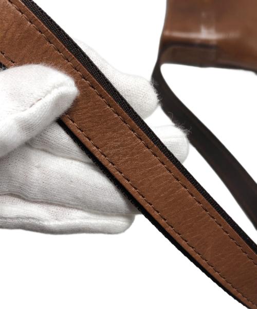 HENDER SCHEME（エンダースキーマ）HENDER SCHEME (エンダースキーマ) Twist bukle bag ブラウンの古着・服飾アイテム