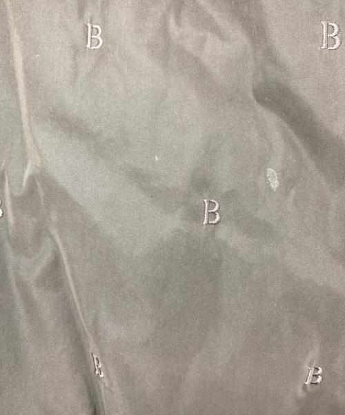 BURBERRY（バーバリー）BURBERRY (バーバリー) Ｂ刺繍コート/FD257-002-60 グリーン サイズ:9の古着・服飾アイテム