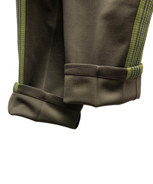 Needles（ニードルズ）Needles (ニードルズ) NARROW TRACK PANT / BG213 カーキ サイズ:Mの古着・服飾アイテム