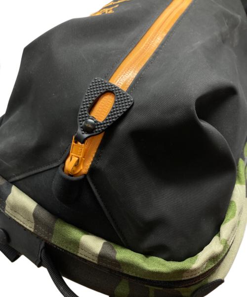 ARC'TERYX（アークテリクス）ARC'TERYX (アークテリクス) ARRO 22 WOODLAND/25361-116633 ブラック サイズ:₋の古着・服飾アイテム