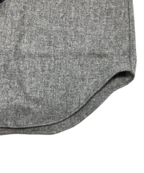 COMME des GARCONS HOMME DEUX（コムデギャルソン オム ドゥ）COMME des GARCONS HOMME DEUX (コムデギャルソン オム ドゥ) 切り替えストライプシャツ/DR-B030 ネイビー サイズ:Mの古着・服飾アイテム