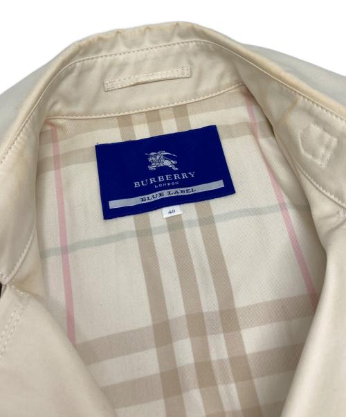 BURBERRY BLUE LABEL（バーバリー ブルー レーベル）BURBERRY BLUE LABEL (バーバリー ブルー レーベル) トレンチコート/FR530-275-02 アイボリー サイズ:40の古着・服飾アイテム