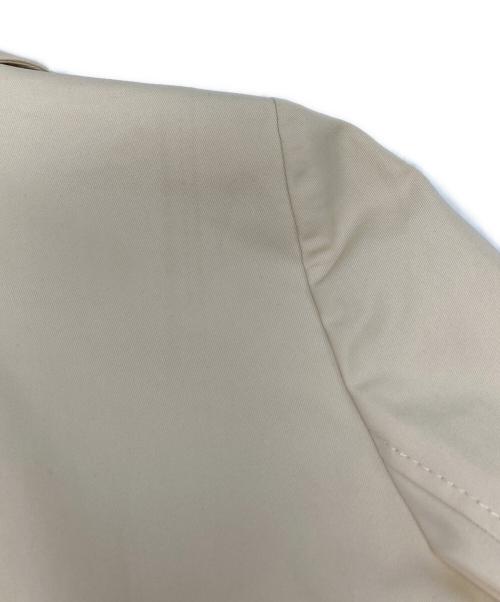 BURBERRY BLUE LABEL（バーバリー ブルー レーベル）BURBERRY BLUE LABEL (バーバリー ブルー レーベル) トレンチコート/FR530-275-02 アイボリー サイズ:40の古着・服飾アイテム
