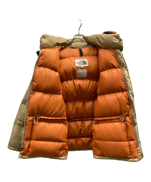 THE NORTH FACE（ザ ノース フェイス）THE NORTH FACE (ザ ノース フェイス) ダウンジャケット/NDH-1015 ベージュ サイズ:Mの古着・服飾アイテム