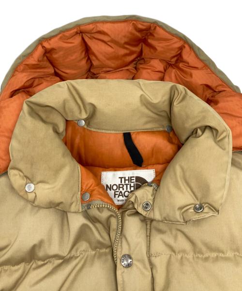 THE NORTH FACE（ザ ノース フェイス）THE NORTH FACE (ザ ノース フェイス) ダウンジャケット/NDH-1015 ベージュ サイズ:Mの古着・服飾アイテム