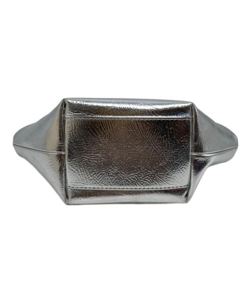 GANNI（ガニー）GANNI (ガニー) Bou Bag Mini Metallic シルバー サイズ:₋の古着・服飾アイテム