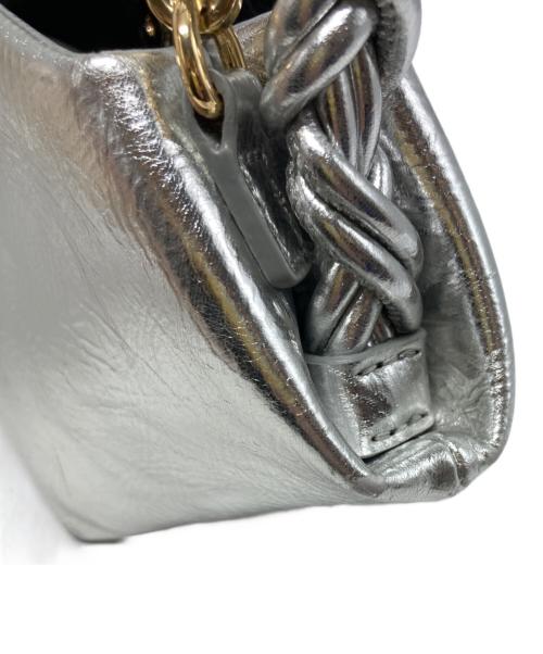 GANNI（ガニー）GANNI (ガニー) Bou Bag Mini Metallic シルバー サイズ:₋の古着・服飾アイテム