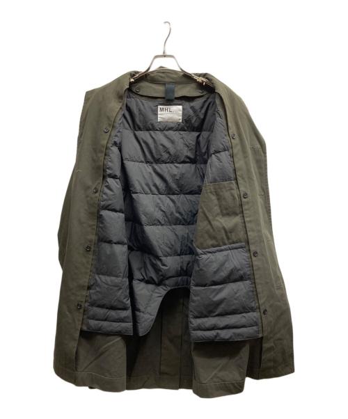 MARGARET HOWELL（マーガレットハウエル）MARGARET HOWELL (マーガレットハウエル) PROOFED COTTON NYLON TWILL COAT/596-0210501 オリーブ サイズ:Mの古着・服飾アイテム