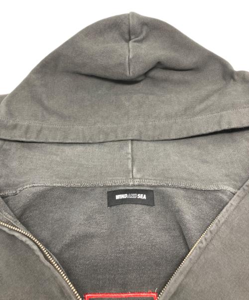 WIND AND SEA（ウィンダンシー）WIND AND SEA (ウィンダンシー) Bandana Patchworked SEA Zip Up Sweatshirt / WDS-O-MJV-26-Q2-CS-02 グレー サイズ:XLの古着・服飾アイテム